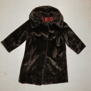 Brown Cape with Elegant Design